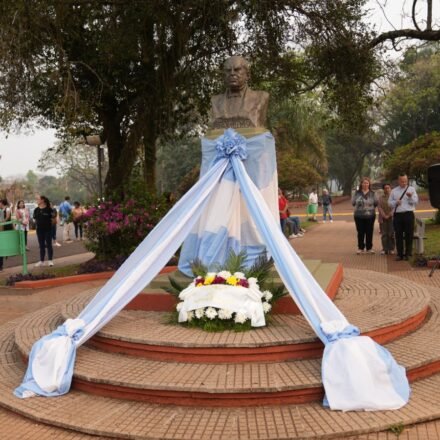 10-sep-24 --Apóstoles conmemoró el Día del Docente (1)