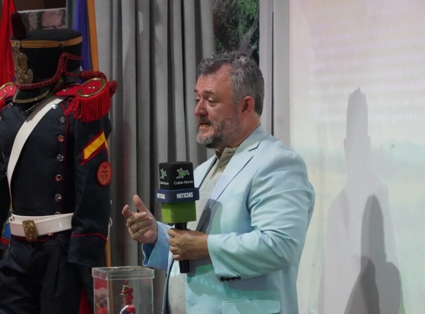 Presentacion libro Cap Jose Matias Abucu