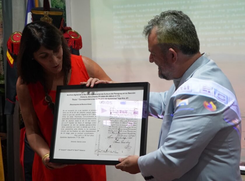 Presentacion libro Cap Jose Matias Abucu