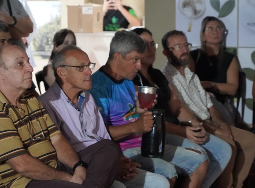 Presentacion libro Cap Jose Matias Abucu