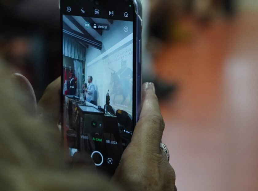 Presentacion libro Cap Jose Matias Abucu