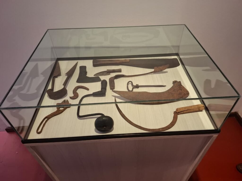MUSEO P DIEGO DE ALFARO - Herramientas de trabajo