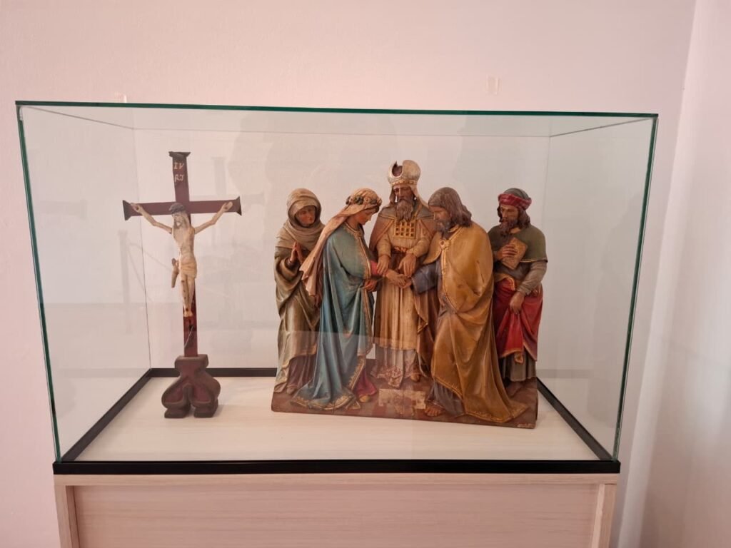 MUSEO P DIEGO DE ALFARO - Objetos Religiosos