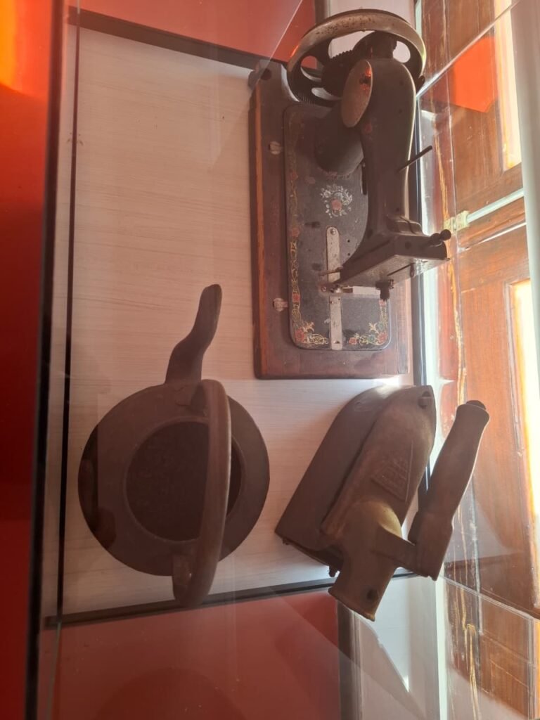 MUSEO P DIEGO DE ALFARO - Utensilios Hogareños